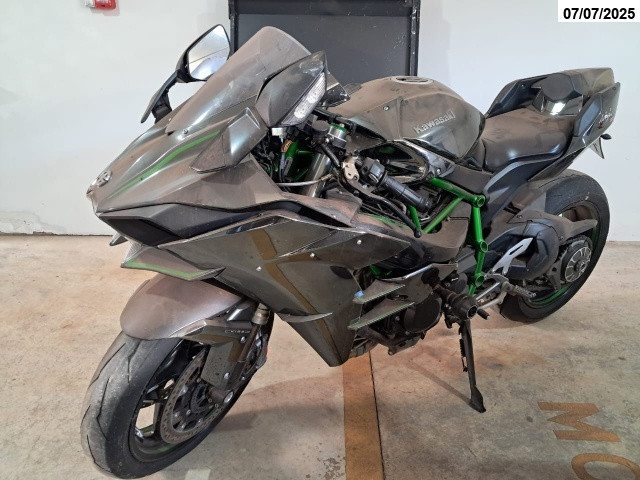Moto Kawasaki Ninja H2 leilão de veiculos
