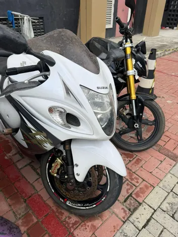 Moto SUZUKI GSX 1300-R HAYABUSA leilão de veiculos policia federal