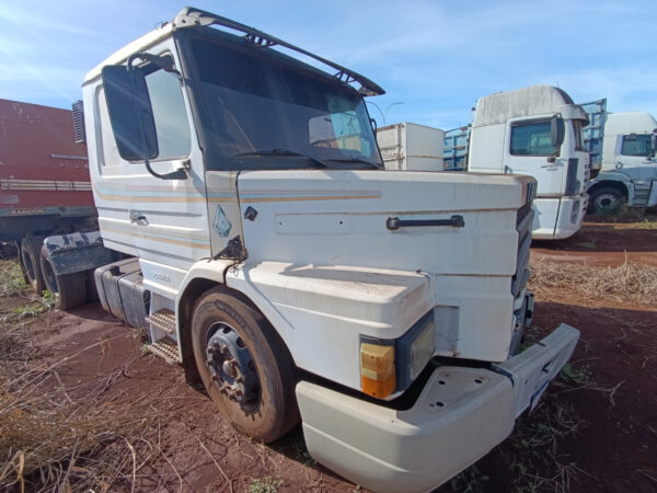 scania T112 H 4X2 Leilão de combate ao Trafico