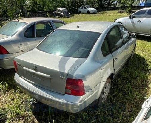 Volkswagen Passat Turbo Leilão da Universidade do Paraná