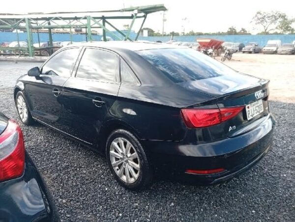 AUDI - A3 Sedan leilão veiculos tribunal de justiça