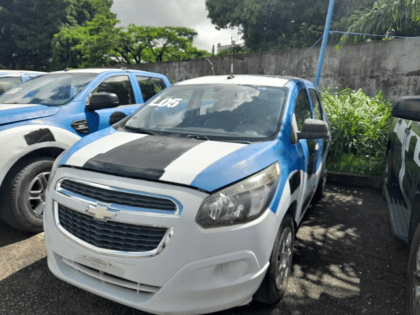 CHEV SPIN Leilão de Viaturas da Polícia Militar