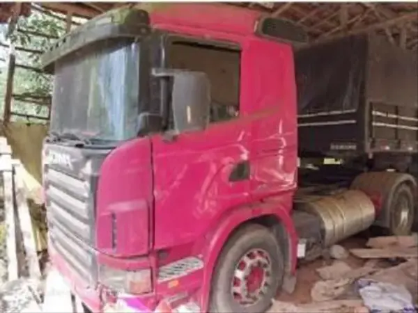 Caminhão SCANIA Leilão do Tribunal de Justiça