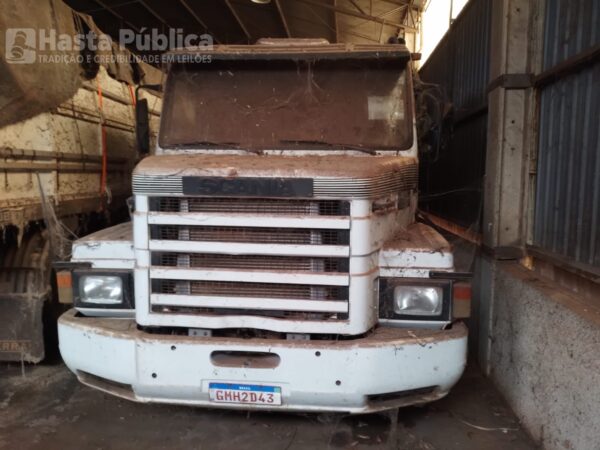 Caminhão Scania T112 HS 4X2Leilão veiculos do SENAD