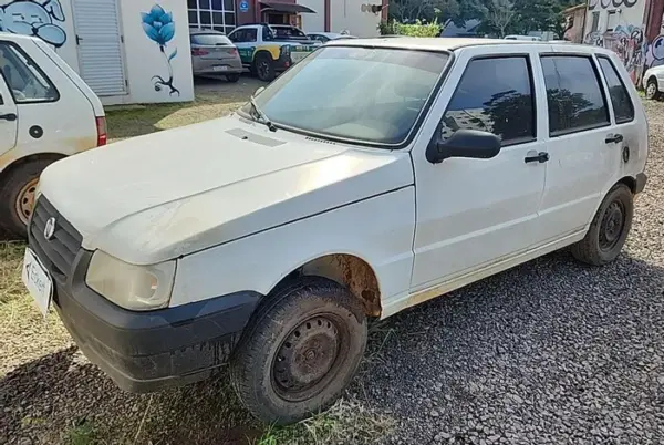 FIAT UNO MILLE E leilão de veiculo