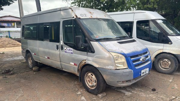 FORD TRANSIT 350L BUS leilão de frota construtora