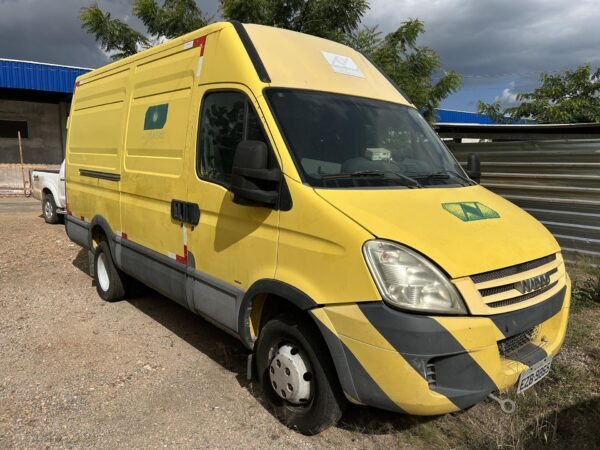IvecoDaily 55C16, 201 Leilão veiculos infraero