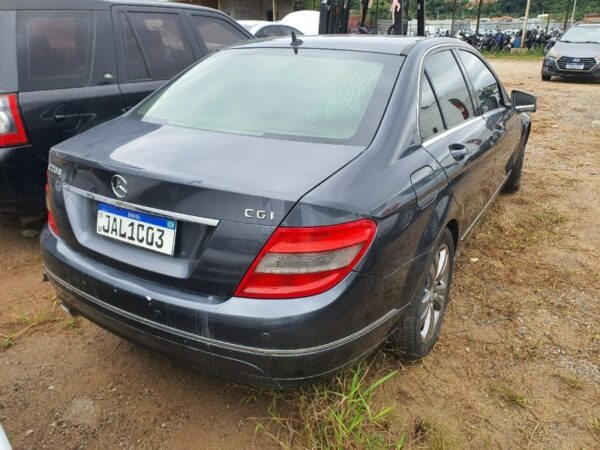 Mercedes BENZ C 200 CGI leilão veiculos detran