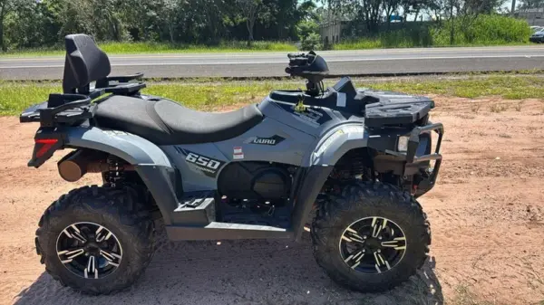 QUADRICICLO VENTURA 650 1