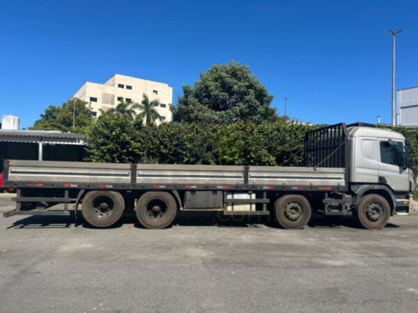 SCANIA P 270 B6X2 Leilão da PF