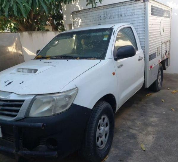 TOYOTA HILUX 4X4 2012 leilão veiculos governo