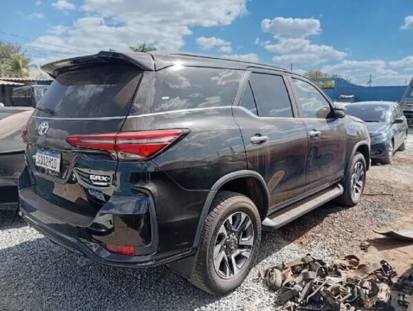 TOYOTA - HILUX SW4 SRX leilão veiculos tribunal de justiça