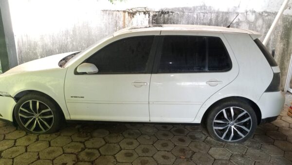 Volkswagen GOLF 2.0 SPORTLINE leilaõ de Veiculos policia civil